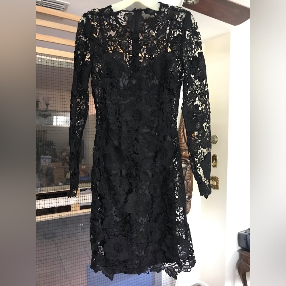 Bebe size 6 Black Lace Long-Sleeve Women's Dress